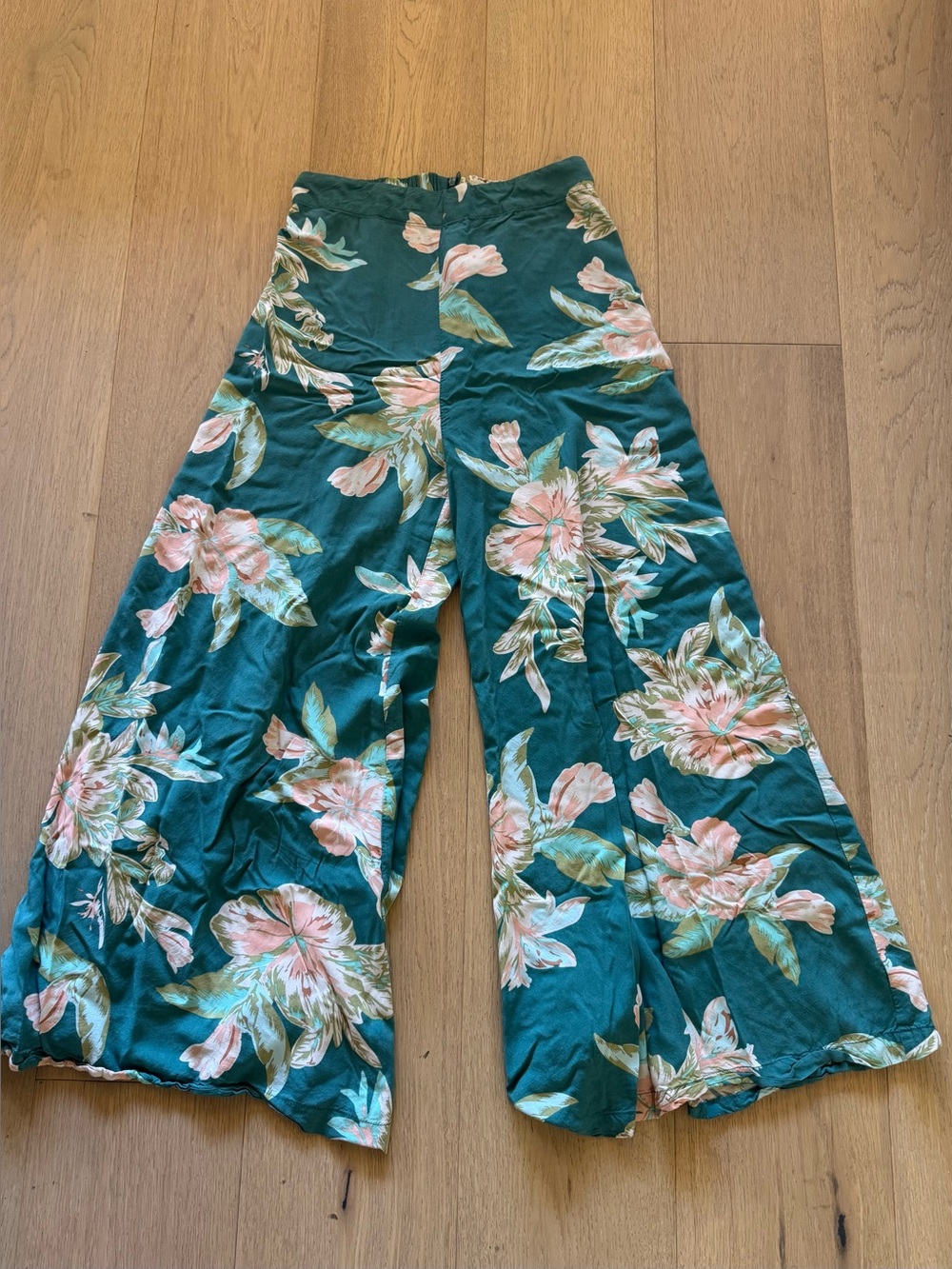Le Salty Label Maya Teal Floral Wide-Leg Pants - Picture 3 of 7